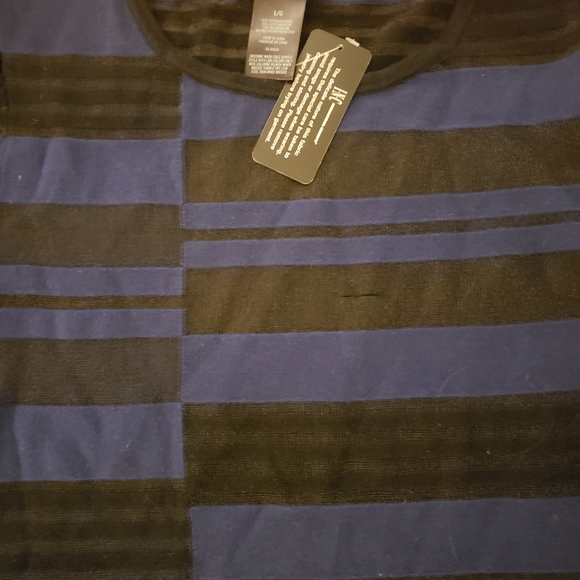 INC  size large top - Picture 4 of 4